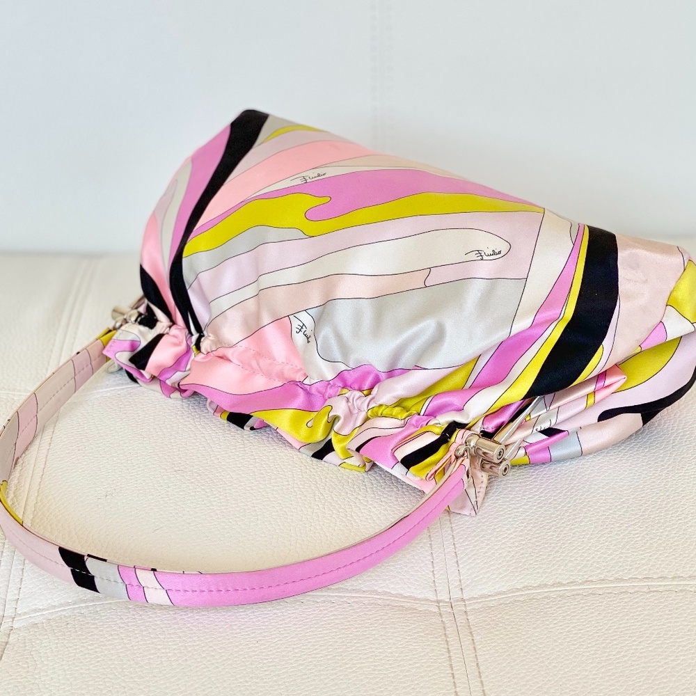 SOLD: Emilio Pucci Silk Vintage Handbag - Picture 13 of 15